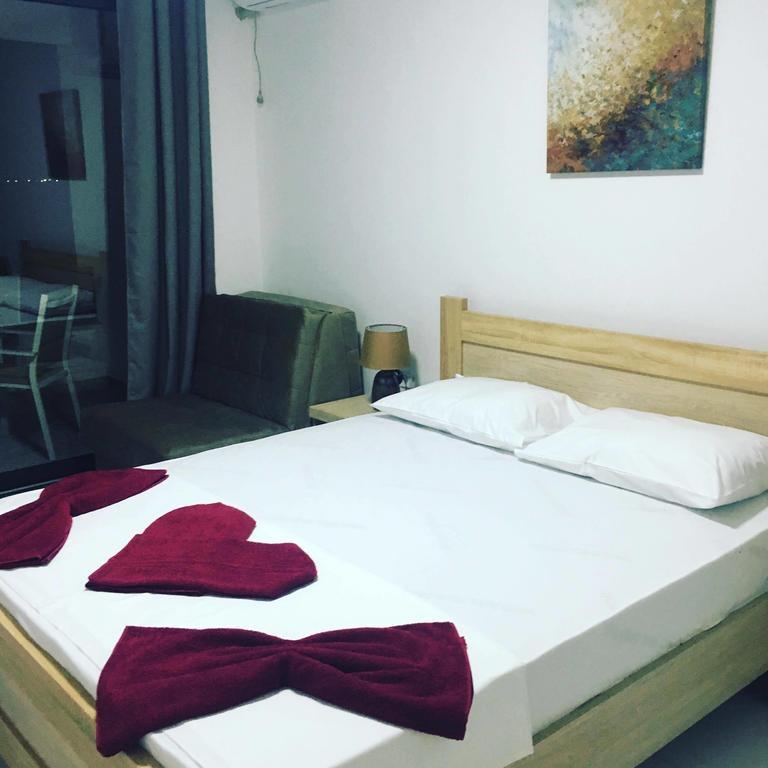 Sea Star Apartments ウルツィニ エクステリア 写真